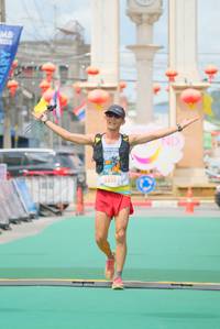 BIB: 5374
                            <button type="button" onclick="openModal(21762179)" class="btn btn-primary btn-sm float-right btn-popup" data-toggle="modal" data-target=".modal-high-quality">
                        <i class="fas fa-shopping-cart"></i> Add to Cart
                    </button>
                                            <button type="button" onclick="isThisMe(21762179, true)" class="btn btn-success btn-sm float-right btn-popup btn-isme hidden" data-toggle="tooltip" data-placement="bottom" title="นี่คือรูปของคุณใช่ไหม คลิกที่นี่เพื่อเอาเข้าอัลบั้ม">
                        <i class="fas fa-plus"></i> Add to album
                    </button>
                    <button type="button" onclick="isThisMe(21762179, false)" class="btn btn-warning btn-sm float-right btn-popup btn-isnotme hidden">
                        <i class="fas fa-ban"></i> Remove from album
                    </button>